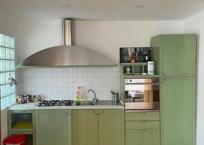 Apartment Bright And Cozy Near Trastevere Station Rom