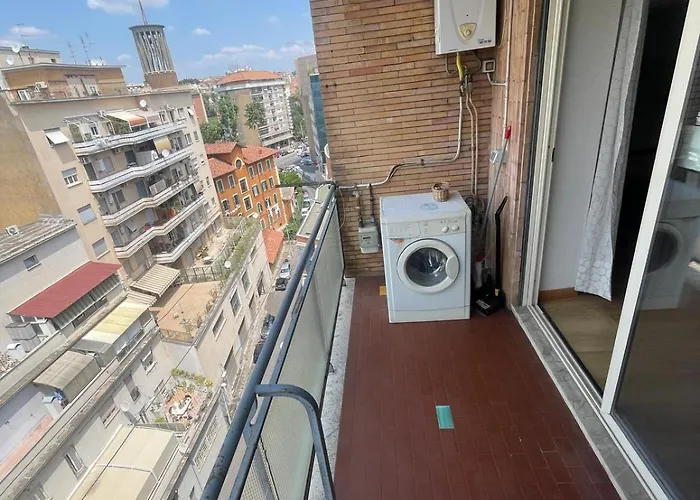 Apartment Bright And Cozy Near Trastevere Station